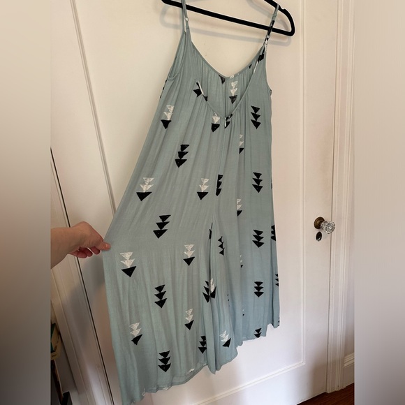 Wildfox light blue loose fit arrow print low back wide-leg jumpsuit - size S - Picture 11 of 12